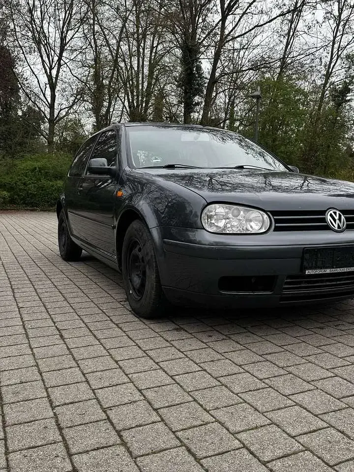 Gebraucht VW Golf IV 75 PS (55 kW) 2000 Limousine