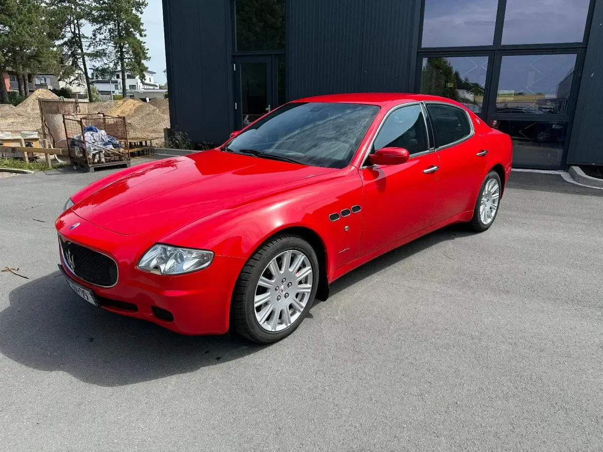 Gebraucht Maserati Quattroporte GT 400 PS (294 kW) 2008 Rot Limousine