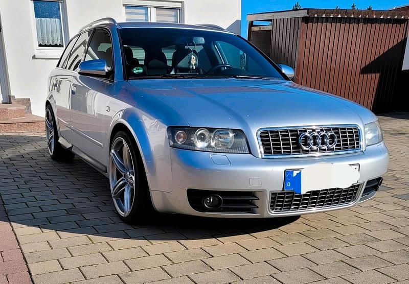 Silber Gebraucht 2004 Audi S4 Sport Kombi | 8.800 € (Fairer Preis) - Bild 1/4