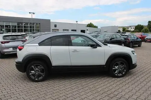 Gebraucht Mazda MX30 107 kW (146 PS) 2022 Weiß SUV