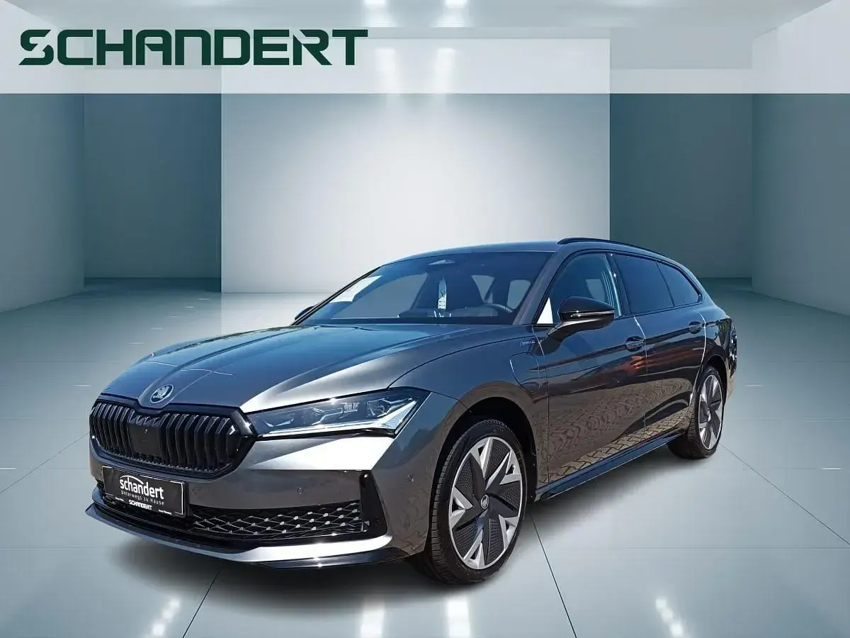 Gebraucht Skoda Superb SportLine 204 PS (150 kW) 2026 Kombi