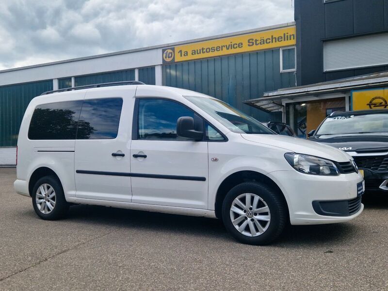 Weiß Gebraucht 2011 VW Caddy Maxi Startline Van / Kleinbus | 9.980 € (Guter Preis) - Bild 1/4