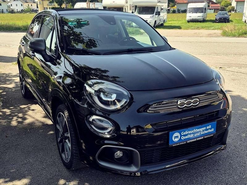 Gebraucht Fiat 500X Dolcevita 131 PS (96 kW) 2024 Cinema schwarz SUV