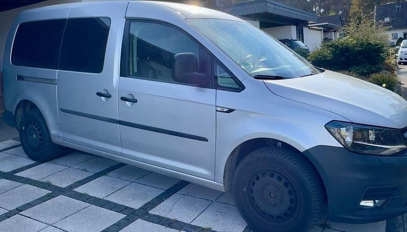 Gebraucht VW Caddy 102 PS (75 kW) 2019 Silber Van / Kleinbus