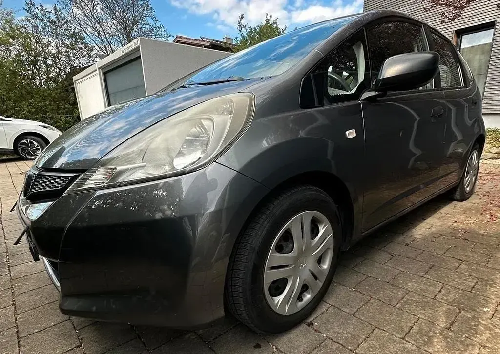 Usata Honda Jazz 90 CV (66 kW) 2012 Grigio Utilitaria