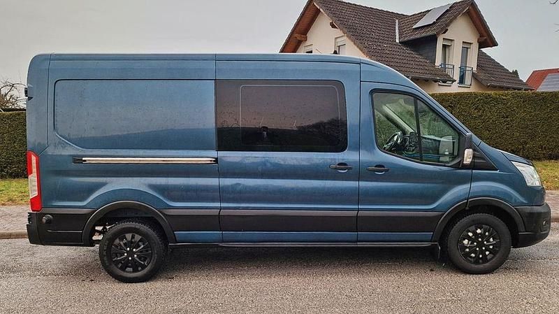 Gebraucht Ford Transit Trend 170 PS (125 kW) 2020 Blau Van