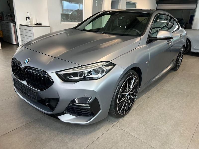 Grau Gebraucht 2023 BMW 218 M Sport Coupé | 29.990 € (Fairer Preis) - Bild 1/4