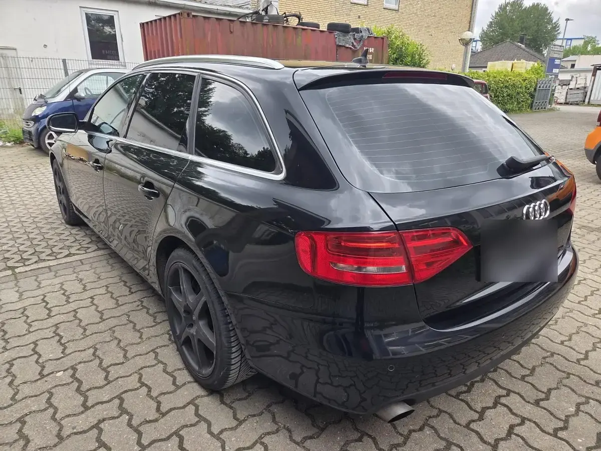 Gebraucht Audi A4 225 PS (165 kW) 2011 Schwarz Kombi