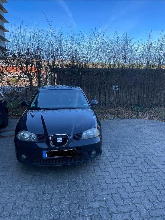 Schwarz Gebraucht 2008 Seat Ibiza Sport Limousine | 750 € (Guter Preis) - Bild 1/4