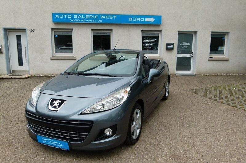 Grau Gebraucht 2011 Peugeot 207 CC Premium Cabrio | 4.490 € (Fairer Preis) - Bild 1/4
