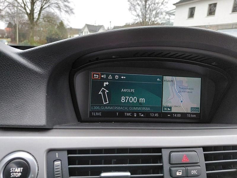 Gebraucht BMW 325 218 PS (160 kW) 2008 Grün Kombi