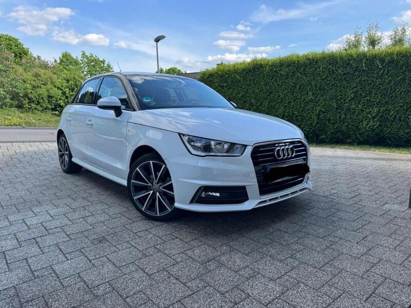 Weiß Gebraucht 2016 Audi A1 Sportback S-Line Kleinwagen | 11.200 € (Fairer Preis) - Bild 1/4