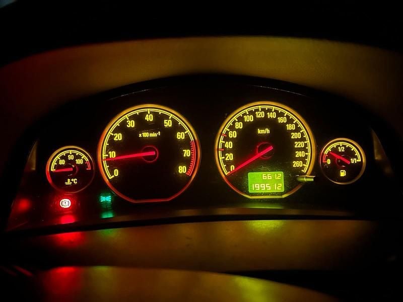 Gebraucht Opel Vectra 155 PS (114 kW) 2007 Silber Limousine