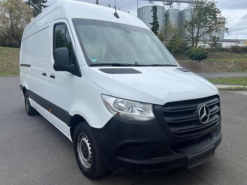 Weiß Gebraucht 2019 Mercedes Sprinter Van | 20.000 € (Guter Preis) - Bild 1/4