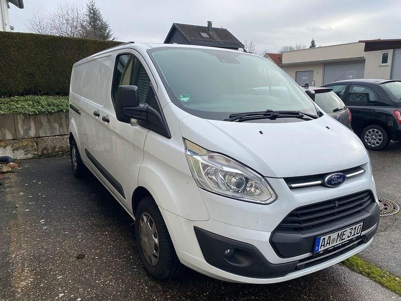Gebraucht Ford Transit Custom 131 PS (96 kW) 2017 Weiß Van / Kleinbus