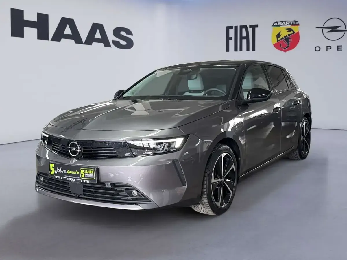 Gebraucht Opel Astra Elegance 131 PS (96 kW) 2023 Grau/typ aussenverkleidung met Limousine