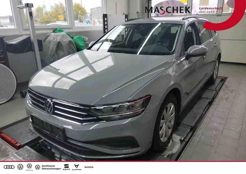Grau Gebraucht 2022 VW Passat Conceptline Kombi | 19.840 € (Superpreis) - Bild 1/4