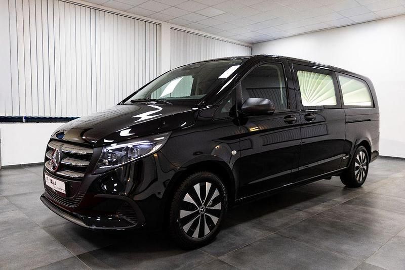 Obsidianschwarz metallic Neu 2025 Mercedes Vito Van / Kleinbus | 92.761 € - Bild 1/4