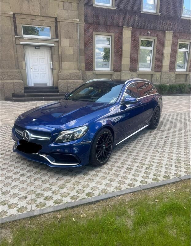 Blau Gebraucht 2016 Mercedes C63S AMG AMG Kombi | 35.000 € (Teuer) - Bild 1/4