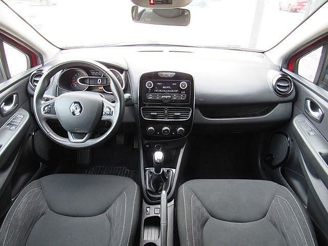 Gebraucht Renault Clio IV LIMITED 90 PS (66 kW) 2019 Rot Limousine