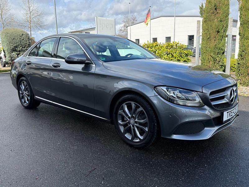 Gebraucht Mercedes C200 136 PS (100 kW) 2017 Grau Limousine