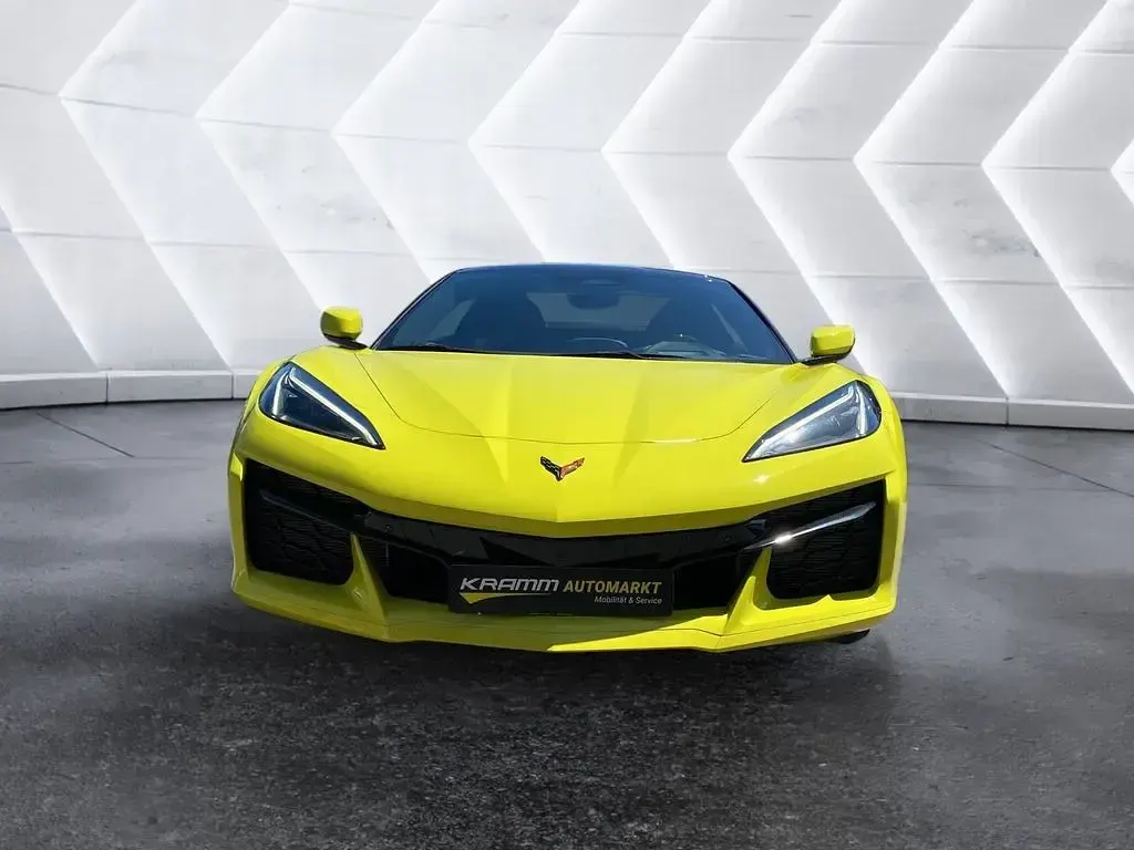 Neu Corvette Z06 646 PS (475 kW) 2025 Gelb Cabrio