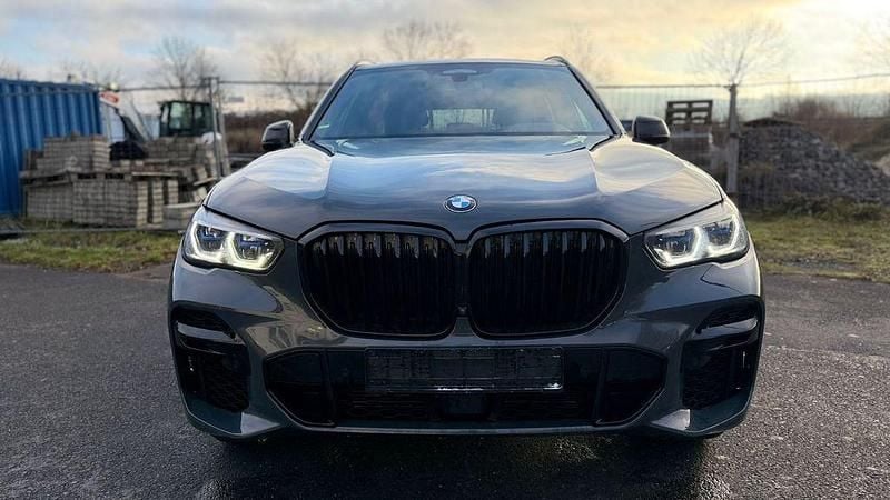 Gebraucht BMW X5 M50 Performance 530 PS (389 kW) 2021 Grau SUV