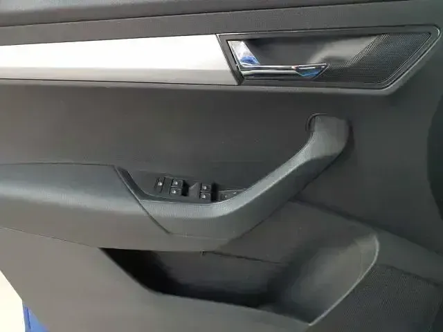 Gebraucht Skoda Karoq Ambition 116 PS (85 kW) 2023 Energyblau uni SUV