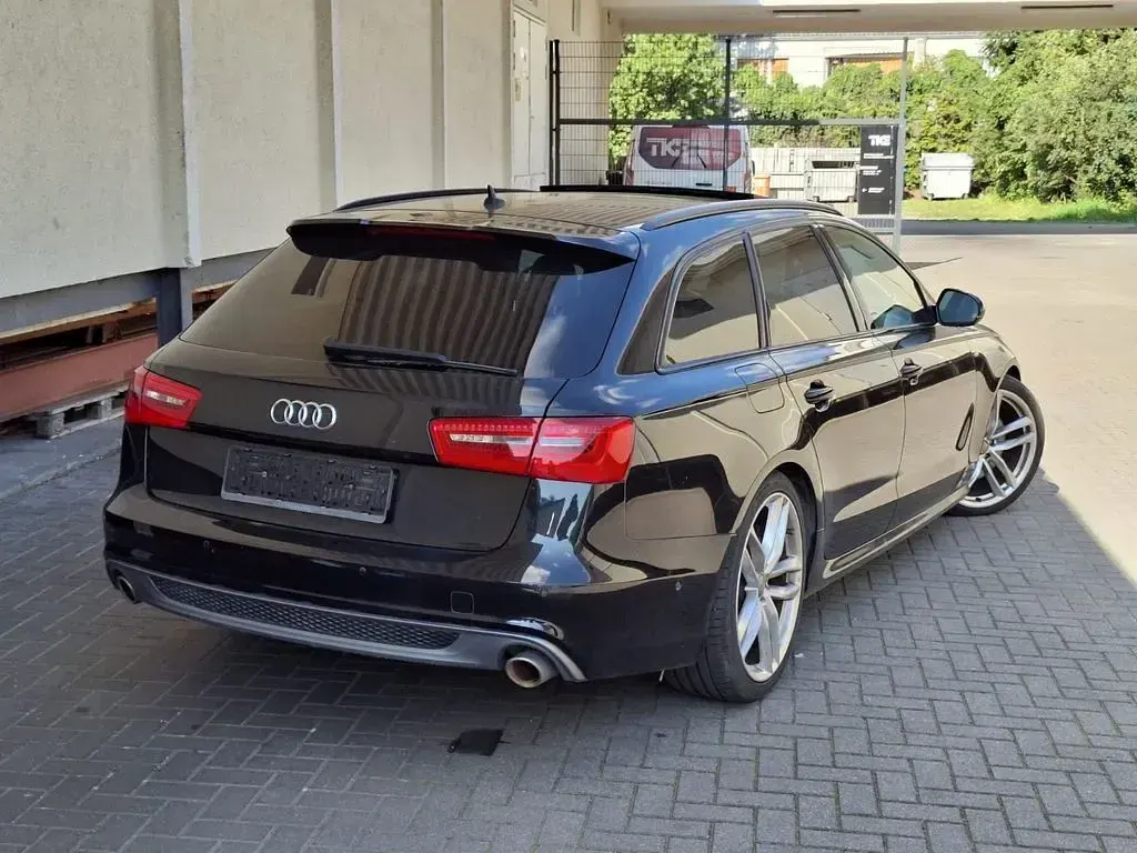 Gebraucht Audi A6 Sport 313 PS (230 kW) 2013 Schwarz Kombi
