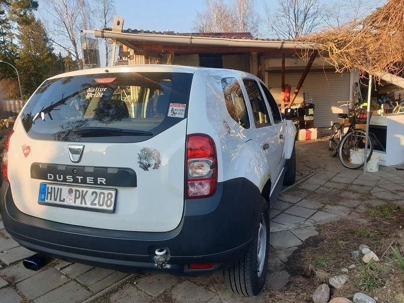 Gebraucht Dacia Duster Lauréate 114 PS (83 kW) 2017 Weiß SUV