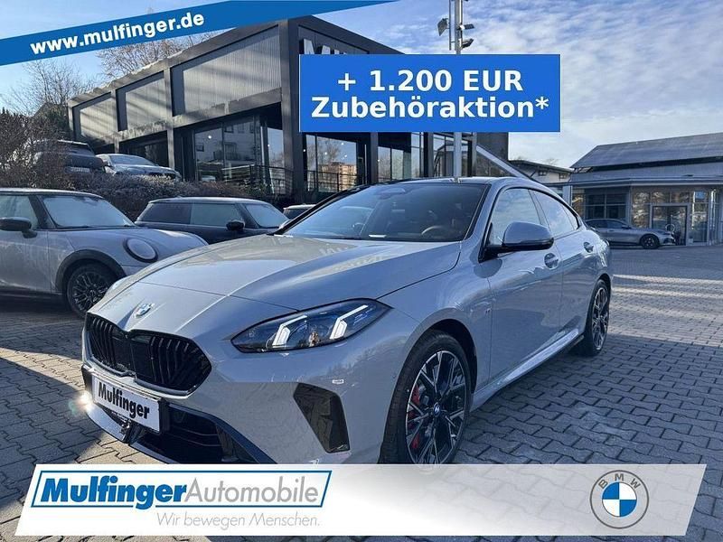 Brooklyn grau Gebraucht 2024 BMW 220 M Sport Limousine | 39.890 € (Fairer Preis) - Bild 1/4