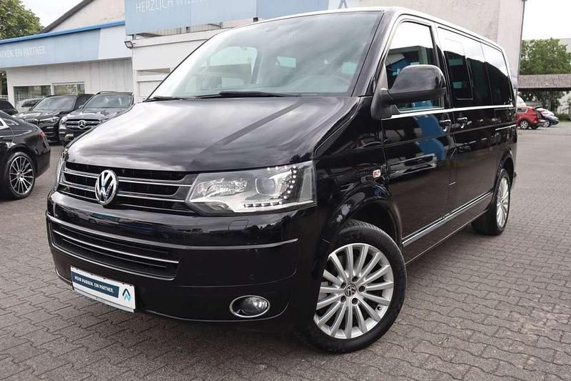Gebraucht VW Transporter Highline 179 PS (131 kW) 2015 Deep black pearlescent Van