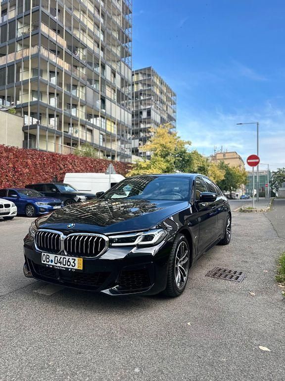 Schwarz Gebraucht 2021 BMW 540 Sport Line Limousine | 34.000 € (Superpreis) - Bild 1/4