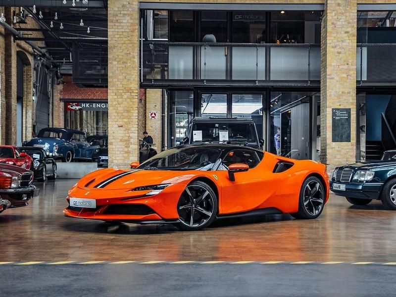 Orange Gebraucht 2021 Ferrari SF90 | 393.600 € (Fairer Preis) - Bild 1/4