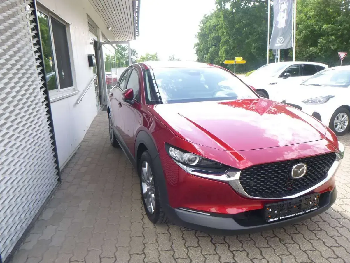 Gebraucht Mazda CX-30 Exclusive-Line 150 PS (110 kW) 2023 Magmarot 46vby3 SUV