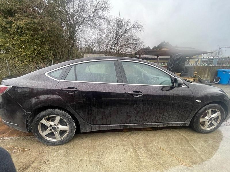 Second-hand Mazda 6 130 CP (95 kW) 2010 Maro Berlinǎ