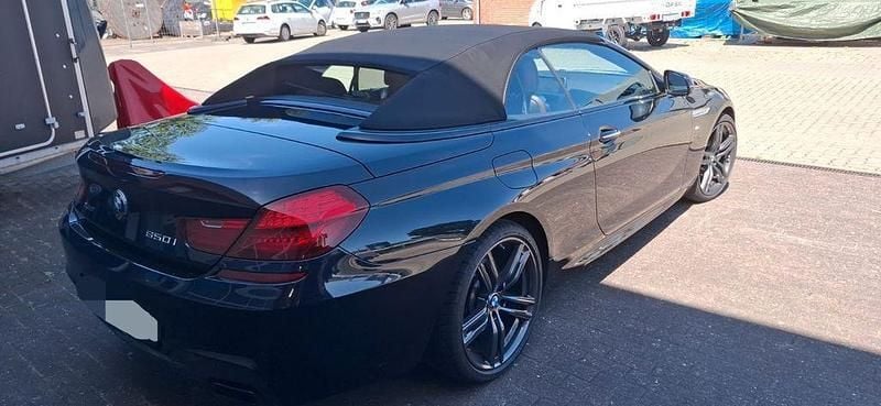 Schwarz Gebraucht 2018 BMW 650 Cabriolet Sport Line Cabrio | 39.950 € (Fairer Preis) - Bild 1/4
