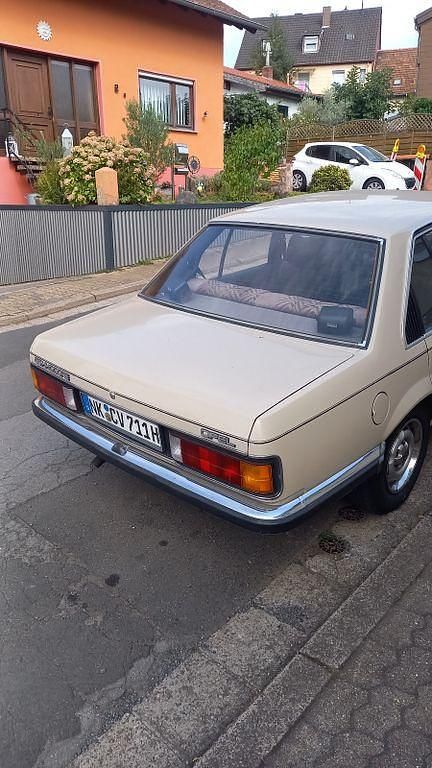 Gebraucht Opel Commodore 116 PS (85 kW) 1982 Limousine