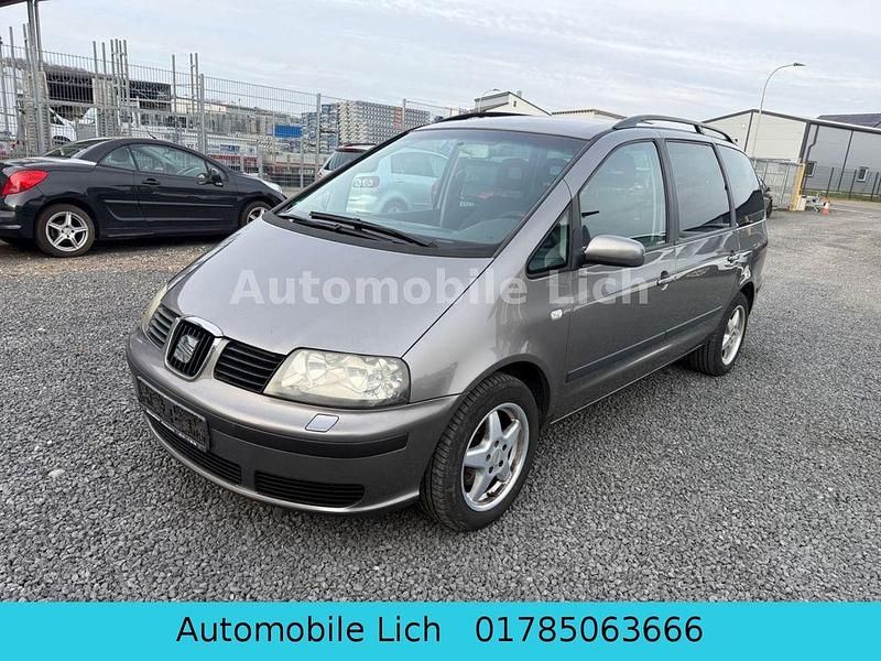 Grau Gebraucht 2004 Seat Alhambra Kids Van / Kleinbus | 2.999 € (Guter Preis) - Bild 1/4