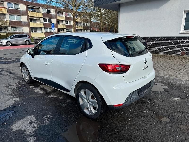 Gebraucht Renault Clio IV 73 PS (53 kW) 2014 Weiß Kleinwagen