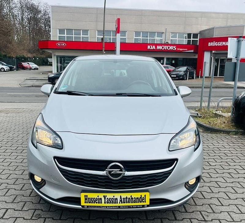 Gebraucht Opel Corsa drive 90 PS (66 kW) 2015 Silber Kleinwagen