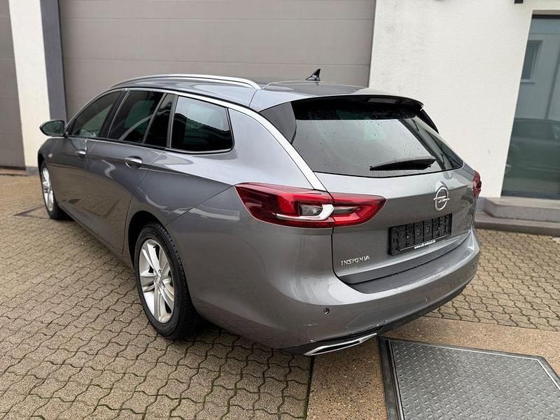 Gebraucht Opel Insignia Elegance 174 PS (127 kW) 2021 Grau Kombi