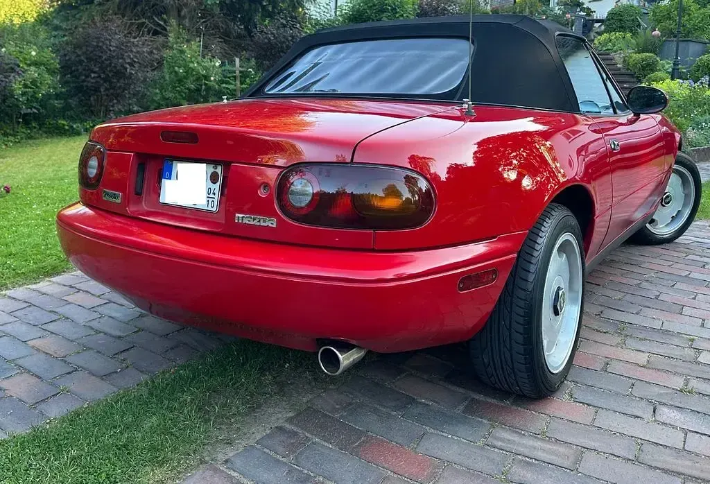 Gebraucht Mazda MX5 116 PS (85 kW) 1989 Rot Cabrio