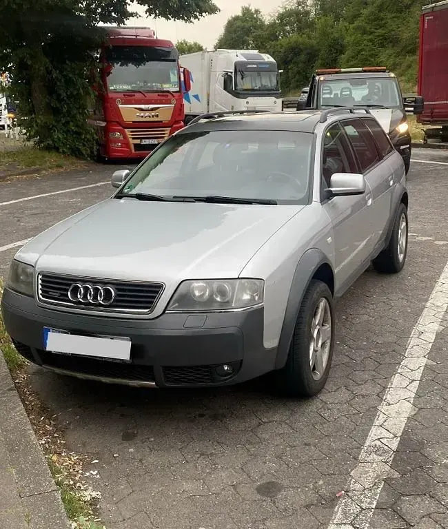 Używany Audi A6 Allroad 179 KM (131 kW) 2002 Srebrny Kombi