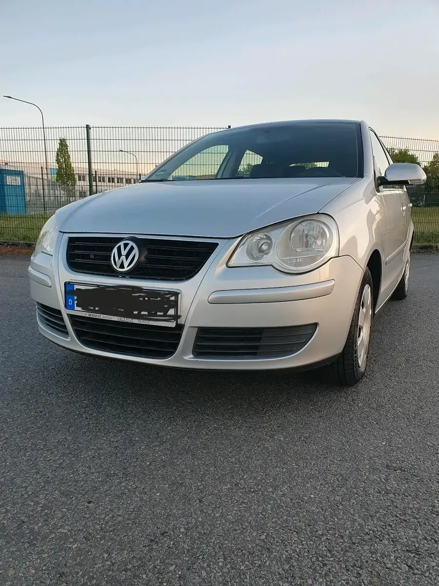 Gebraucht VW Polo 70 PS (51 kW) 2008 Silber Kleinwagen