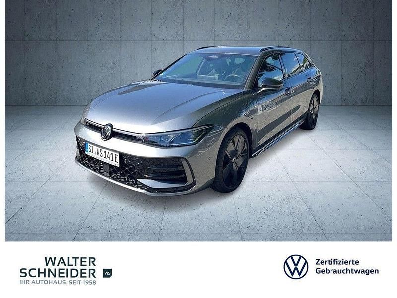 Grau Gebraucht 2024 VW Passat IQ Drive Kombi | 47.350 € (Guter Preis) - Bild 1/4