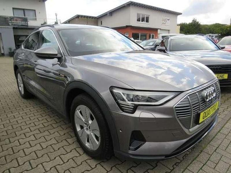 Gebraucht Audi e-tron Sportback Sport 300 kW (408 PS) 2020 Grau SUV