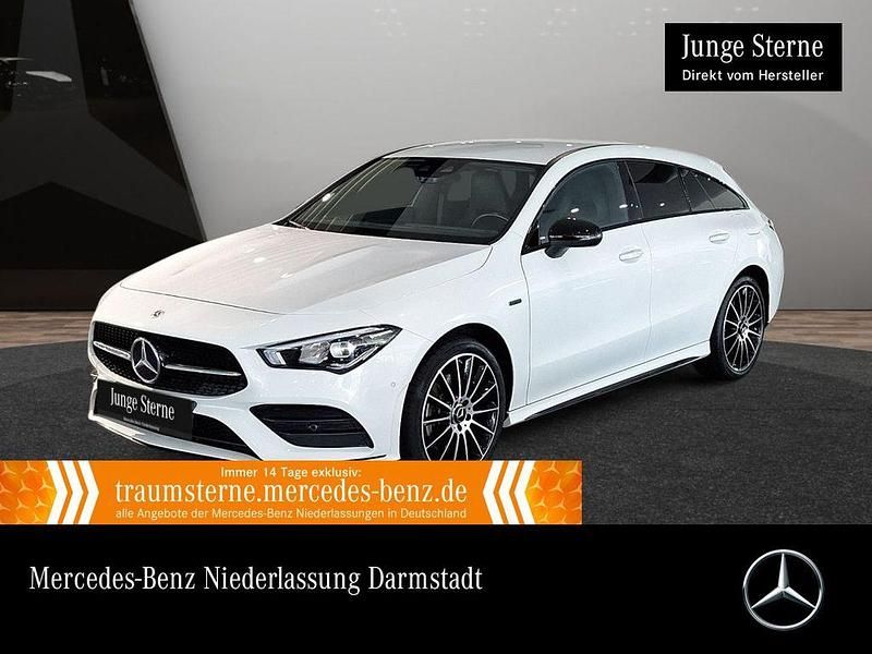Weiß Gebraucht 2021 Mercedes CLA250e Shooting Brake AMG Kombi | 25.890 € (Fairer Preis) - Bild 1/3