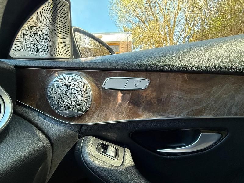 Gebraucht Mercedes C200 137 PS (100 kW) 2015 Grau Kombi