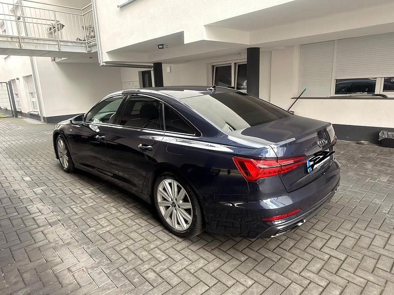 Gebraucht Audi A6 Ambiente 376 PS (276 kW) 2021 Blau Limousine